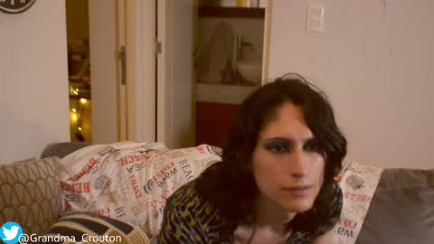 Snapshot of noreallyilikepeanuts chatting on March 4, 2025, 1:55 am Ariane online show from March 4, 2025, 1:55 am