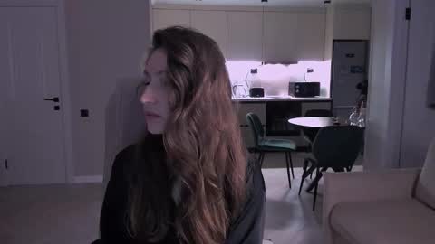 Snapshot of north_valkyrie chatting on October 1, 2025, 11:33 pm Hazel online show from October 1, 2025, 11:33 pm