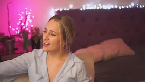 Tina online show from December 14, 2024, 1:17 am