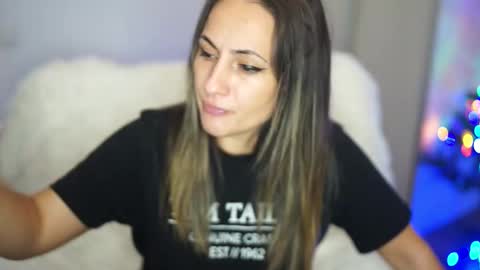 Tina online show from December 20, 2025, 9:55 pm