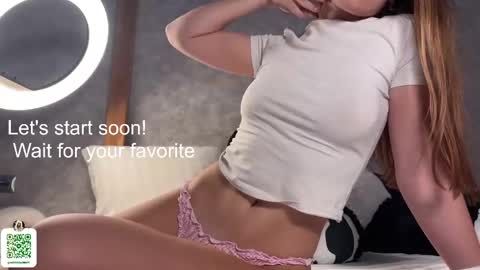 notecarret online show from April 11, 2026, 8:02 pm