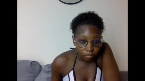 notorioussaint online show from October 20, 2025, 9:32 am
