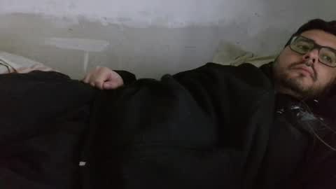 Snapshot of notrak12 chatting on May 18, 2026, 10:48 pm notrak12 online show from May 18, 2026, 10:48 pm