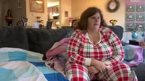 NotUrBabyMoms online show from November 16, 2025, 4:56 pm