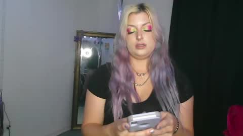 Snapshot of nouveauho3 chatting on May 27, 2026, 1:57 am Nouveauho3 online show from May 27, 2026, 1:57 am