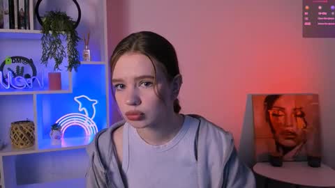 Nova online show from October 9, 2025, 7:12 pm