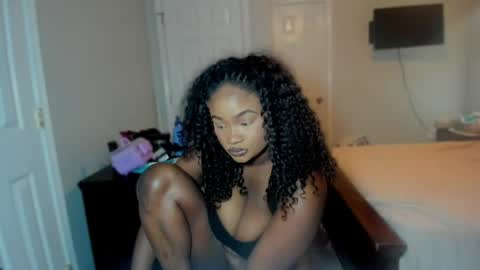 Snapshot of novacandy chatting on June 4, 2026, 4:13 pm Nova online show from June 4, 2026, 4:13 pm