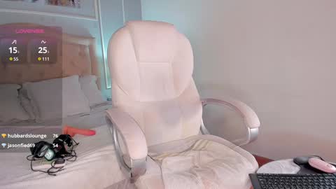 Snapshot of novacyysantos chatting on January 6, 2025, 7:13 pm Andrea online show from January 6, 2025, 7:13 pm