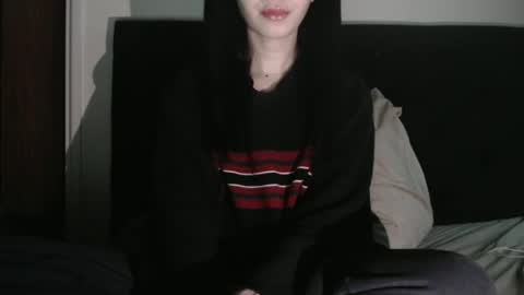 Snapshot of novafrey chatting on May 24, 2026, 1:05 pm Olivia online show from May 24, 2026, 1:05 pm