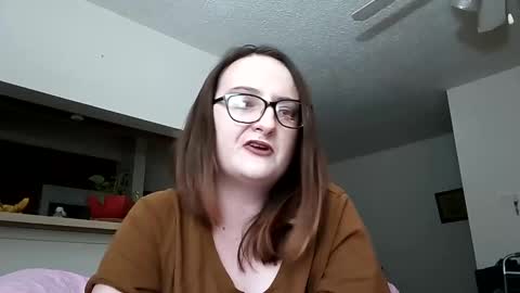 Snapshot of novarose233609 chatting on January 22, 2025, 5:37 am novarose233609 online show from January 22, 2025, 5:37 am