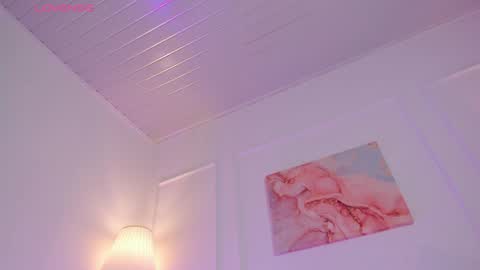 Snapshot of novasilk chatting on May 16, 2026, 6:28 pm novasilk online show from May 16, 2026, 6:28 pm