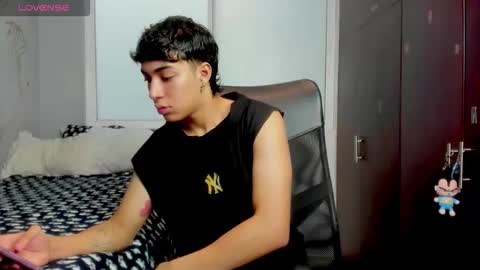 Noxx  online show from December 16, 2025, 5:29 pm