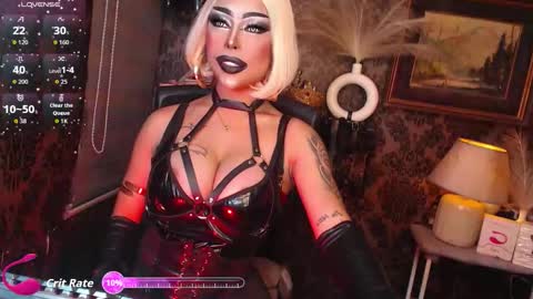 Snapshot of nswcunt chatting on January 10, 2026, 2:02 am QUEEN MIRAHH online show from January 10, 2026, 2:02 am