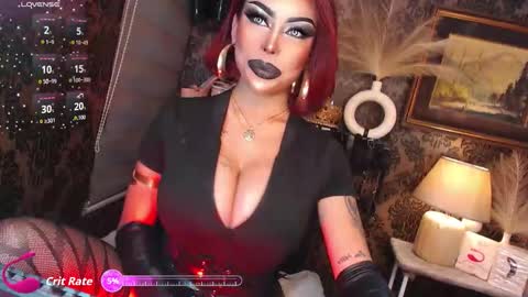 Snapshot of nswcunt chatting on January 11, 2026, 10:37 pm QUEEN MIRAHH online show from January 11, 2026, 10:37 pm