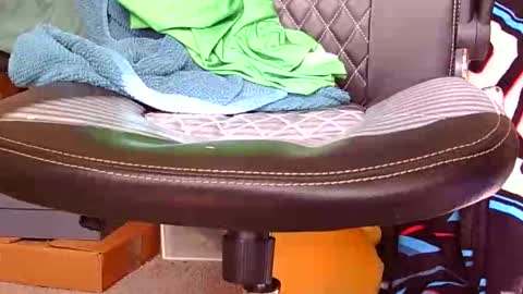 Snapshot of ntl11 chatting on October 19, 2025, 5:57 pm ntl11 online show from October 19, 2025, 5:57 pm