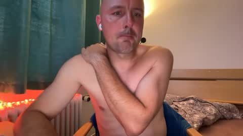 nuancen_stratus_2z online show from June 29, 2026, 7:47 pm