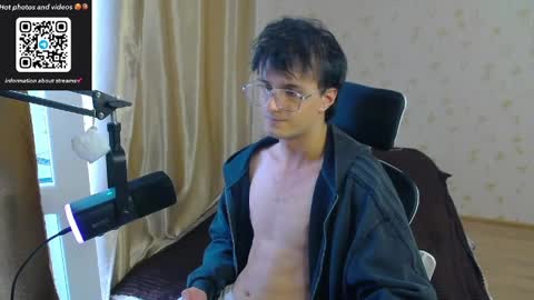 Snapshot of nuar_x chatting on March 27, 2026, 1:33 pm Nuar X online show from March 27, 2026, 1:33 pm