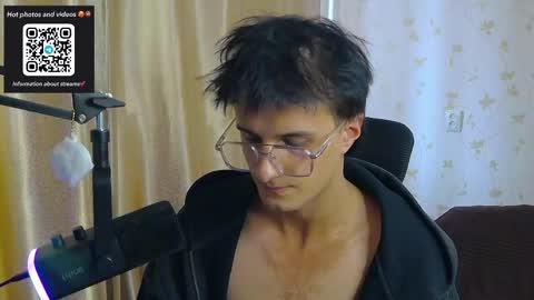 Snapshot of nuar_x chatting on April 13, 2026, 1:05 pm Nuar X online show from April 13, 2026, 1:05 pm