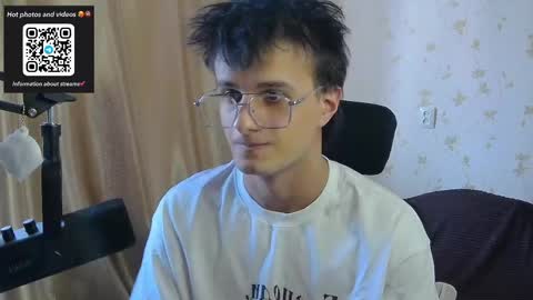 Snapshot of nuar_x chatting on April 16, 2026, 1:23 pm Nuar X online show from April 16, 2026, 1:23 pm