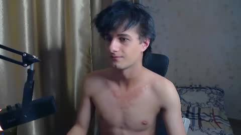 Snapshot of nuar_x chatting on June 13, 2026, 4:49 pm Nuar X online show from June 13, 2026, 4:49 pm