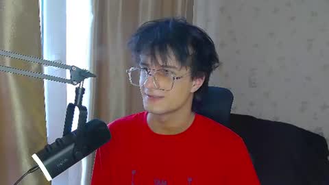 Snapshot of nuar_x chatting on June 26, 2026, 11:47 am Nuar X online show from June 26, 2026, 11:47 am