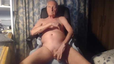 Snapshot of nudecambud chatting on May 31, 2026, 4:31 am nudecambud online show from May 31, 2026, 4:31 am