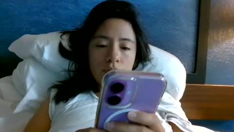 Gigi Bloom online show from October 19, 2025, 5:02 pm