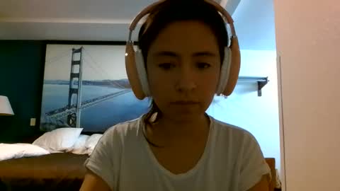 Gigi Bloom online show from October 21, 2025, 5:19 am