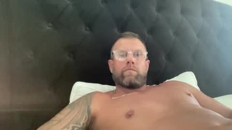 Snapshot of nudemoto chatting on January 11, 2026, 11:32 pm nudemoto online show from January 11, 2026, 11:32 pm