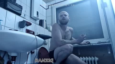 Snapshot of nudemox chatting on December 29, 2024, 6:05 pm nudemox online show from December 29, 2024, 6:05 pm