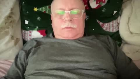 nukiss online show from April 19, 2026, 3:11 pm