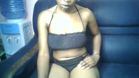 Snapshot of nukshypipi chatting on April 7, 2026, 12:44 am nukshypipi online show from April 7, 2026, 12:44 am