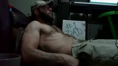 Awwwww Hey Sweetie Pies. Welcome To The Sweetie Pie Lounge. Enjoy The Dad-Cast. SweetCorny Fun-loving Dad Talk. online show from November 16, 2025, 3:23 am