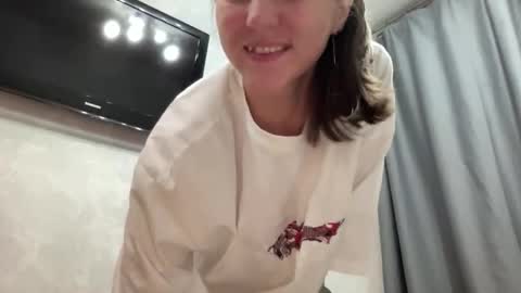 Snapshot of nursedoll chatting on September 9, 2025, 4:06 pm Ema online show from September 9, 2025, 4:06 pm