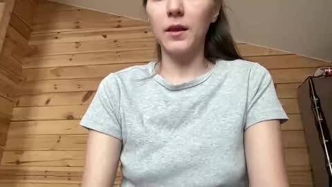 Snapshot of nursedoll chatting on October 27, 2025, 6:17 am Ema online show from October 27, 2025, 6:17 am