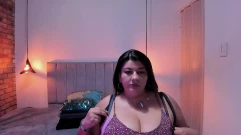 Snapshot of nury_fox chatting on April 15, 2026, 7:43 pm NURY FOX online show from April 15, 2026, 7:43 pm