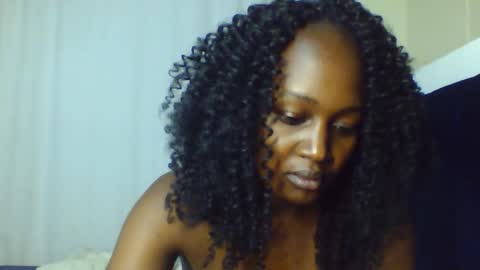 Snapshot of nutgal_ chatting on March 8, 2026, 4:22 pm nutgal online show from March 8, 2026, 4:22 pm
