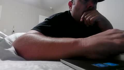 nuttincowboy727272 online show from January 6, 2026, 1:20 am