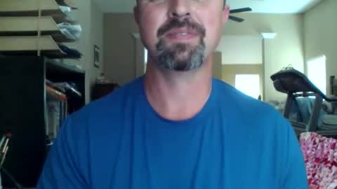 Snapshot of nvrenuff1979 chatting on April 29, 2026, 6:58 pm nvrenuff1979 online show from April 29, 2026, 6:58 pm