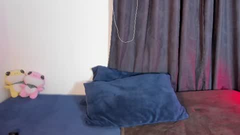 Snapshot of nya_brown chatting on June 25, 2026, 3:06 am Nya online show from June 25, 2026, 3:06 am