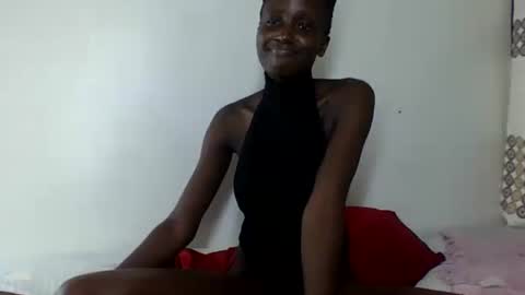 Snapshot of nylamoon1 chatting on June 23, 2026, 9:24 pm nylamoon1 online show from June 23, 2026, 9:24 pm