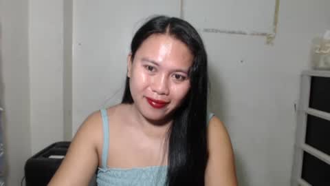 Snapshot of nylecummer chatting on April 4, 2026, 9:34 pm nylecummer online show from April 4, 2026, 9:34 pm