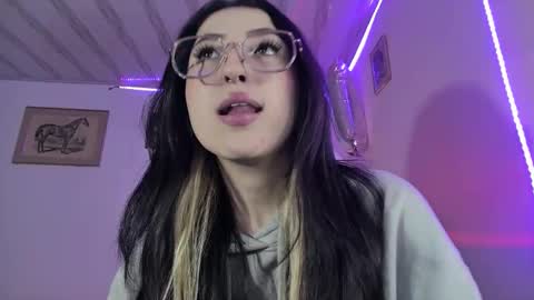 Frida online show from February 7, 2025, 8:33 am