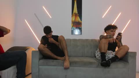 nympho_nathy_sophi online show from January 10, 2026, 1:35 pm