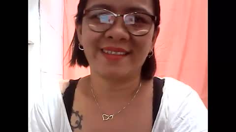 Snapshot of nymphoangel2022 chatting on March 8, 2025, 8:44 am I am your angel online show from March 8, 2025, 8:44 am