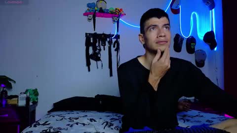 David and Steven Independents online show from February 11, 2025, 1:41 am