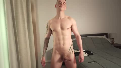 Snapshot of nynickxxx chatting on May 22, 2026, 7:19 pm Nick online show from May 22, 2026, 7:19 pm