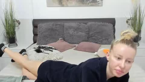 Snapshot of nyokoanya11 chatting on October 27, 2025, 7:01 am NyokoAnya online show from October 27, 2025, 7:01 am