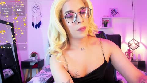 Snapshot of nyx__blackwood chatting on January 20, 2025, 3:48 am nyx__blackwood online show from January 20, 2025, 3:48 am