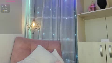 Snapshot of nyx__blackwood chatting on February 17, 2026, 2:19 am nyx__blackwood online show from February 17, 2026, 2:19 am